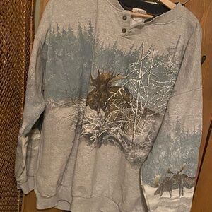 Men's Gray Moose Graphic Sweatshirt